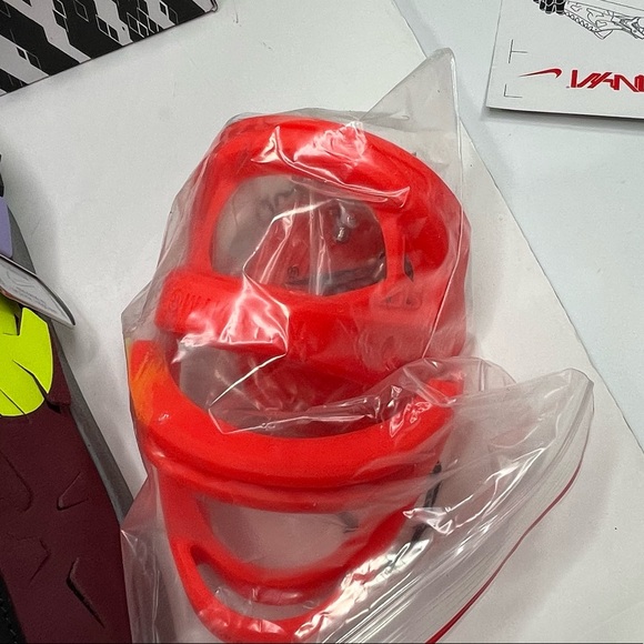 Nike Blazer Low Acronym Customizable Maroon & Black Basketball Size 10 Sneakers - Picture 7 of 14